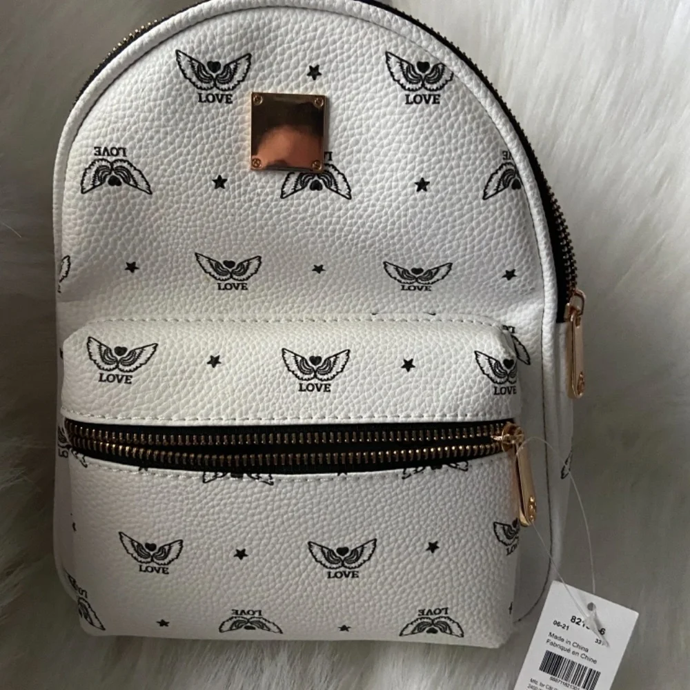 Small backpack set - Picture 3 of 8